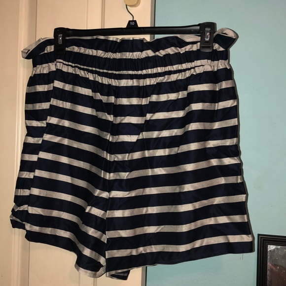 Never worn! - Picture 4 of 4